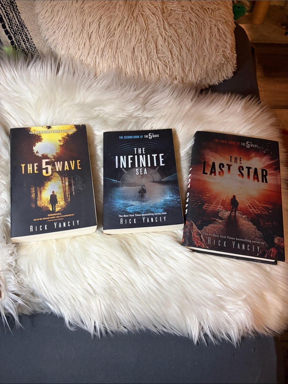 The 5th Wave Trilogy Paperback Set - Black, Blue, Red Covers